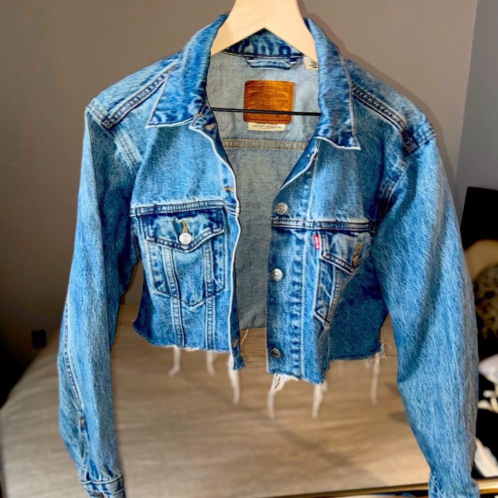 Cropped Levi Jean Jacket